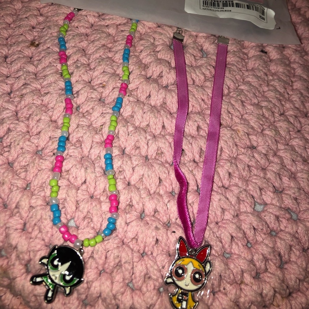 Necklace - Picture 4 of 6